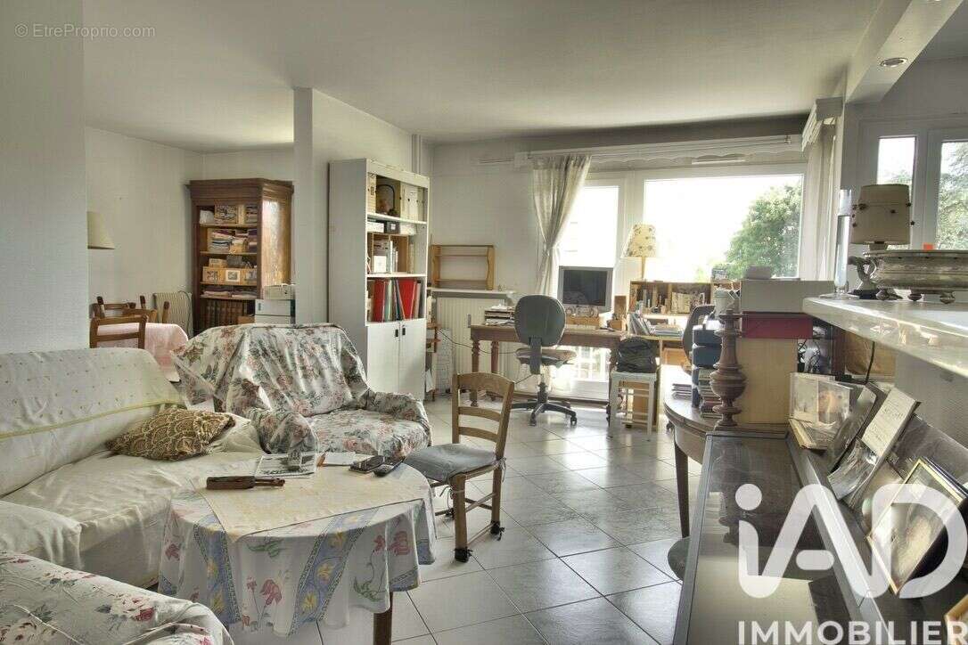 Photo 2 - Appartement à CERGY