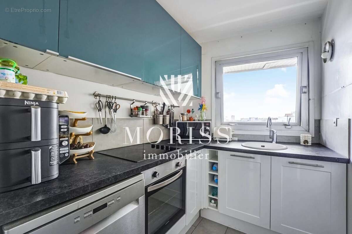 Appartement à PARIS-14E