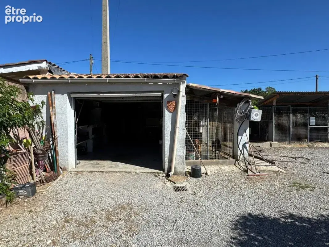 Vente Maison de Plain-Pied T5-4 avec Piscine et Garages – Peyruis (04) - photo 29