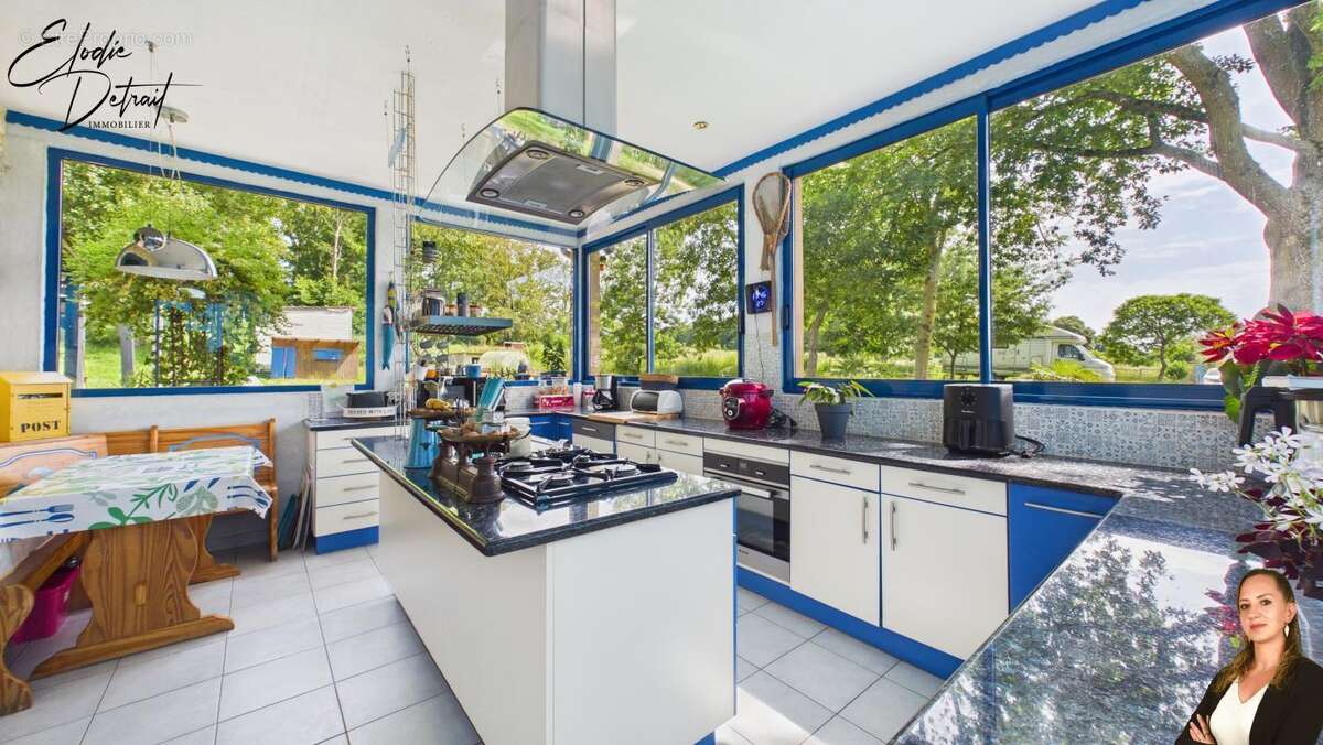 Maison 106 m² à Saint-Saturnin  - photo 5