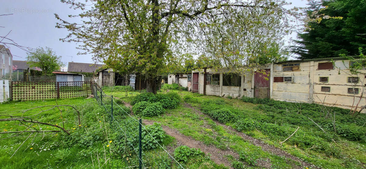 Maison à SAINT-NICOLAS-D'ALIERMONT