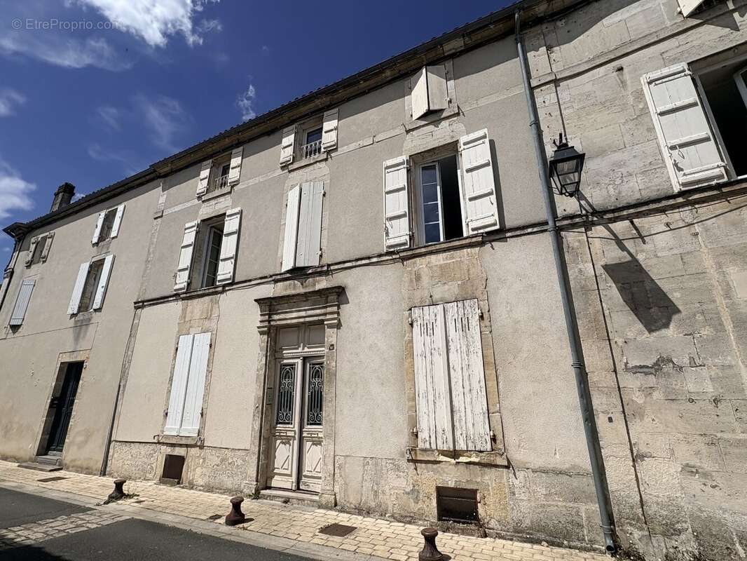 Appartement de charme quartier historique Cognac - photo 6
