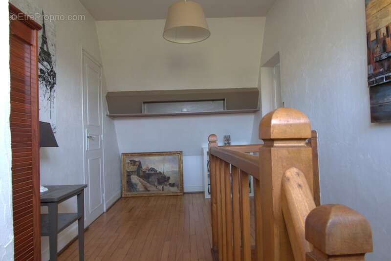 Maison à LE LARDIN-SAINT-LAZARE