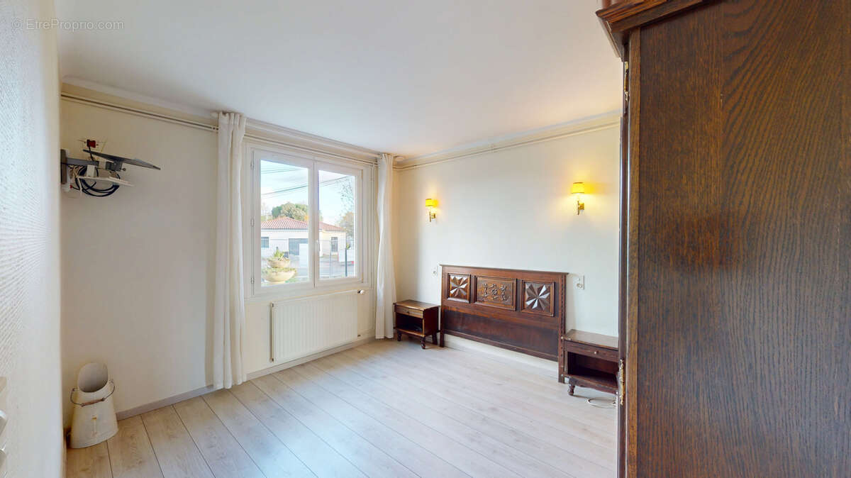 Maison à MONDONVILLE