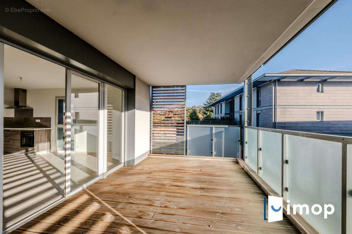 Appartement à CHENS-SUR-LEMAN