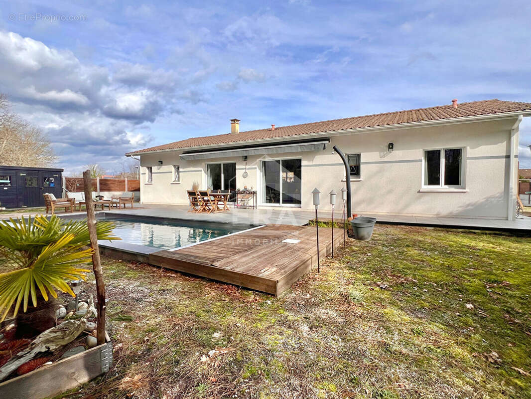 Maison à BELIN-BELIET