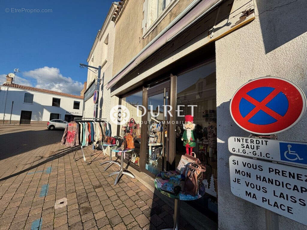 Commerce à SAINT-GILLES-CROIX-DE-VIE