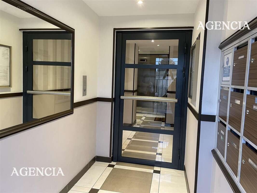 Appartement à PONTAULT-COMBAULT