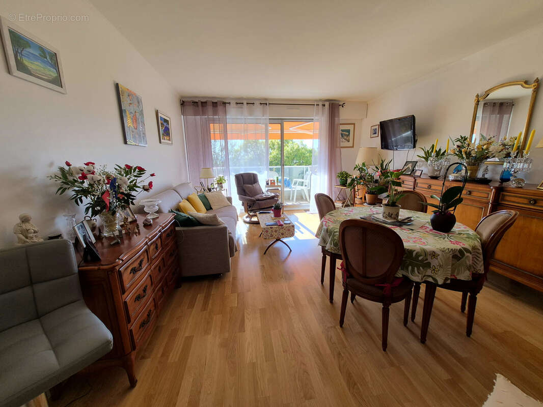 Appartement à NOGENT-SUR-MARNE