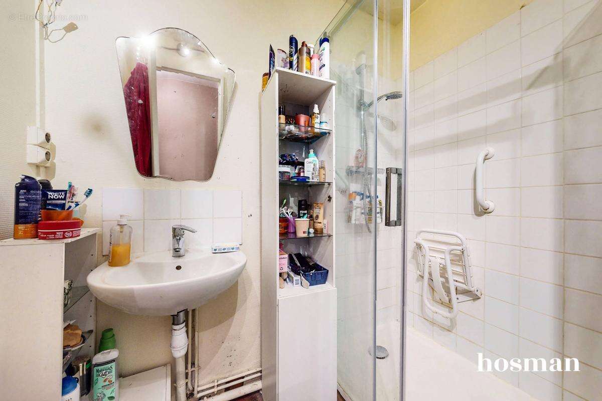 Appartement à PARIS-19E