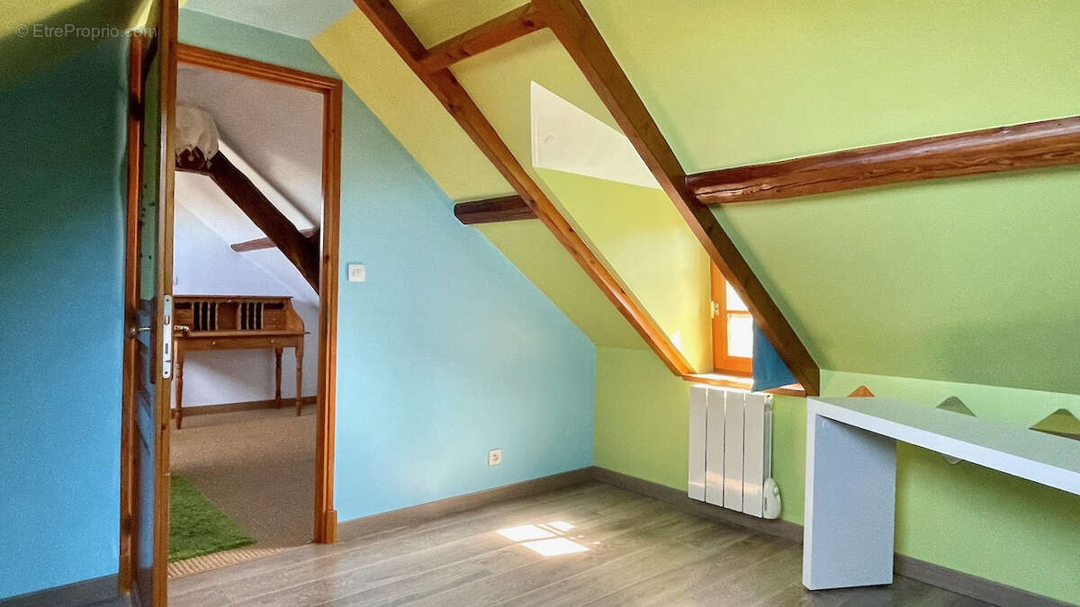 Maison 6 pièces et dépendance - photo 18