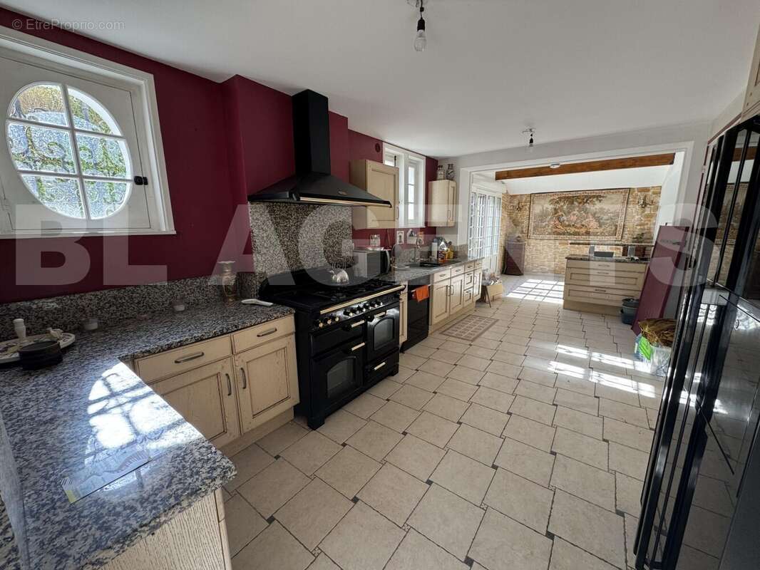 IMG_7814 - Maison à SAINT-JEAN-LES-DEUX-JUMEAUX