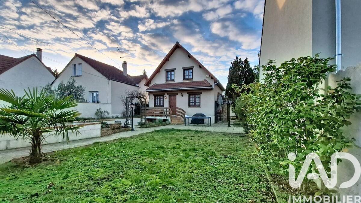 Photo 1 - Maison à MONTGERON