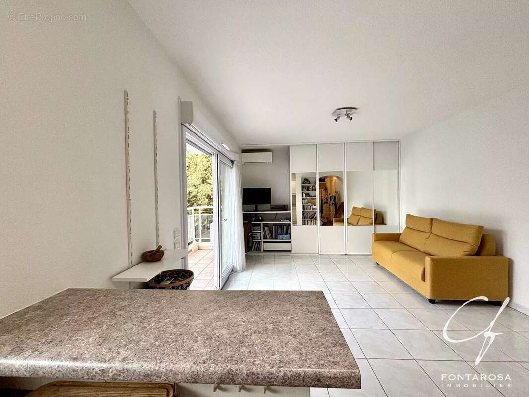 Appartement à SAINT-RAPHAEL