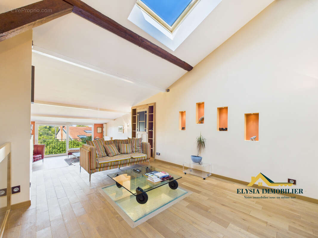 Maison à POMMERIEUX