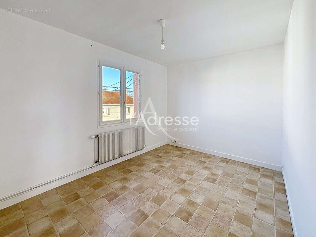 Appartement à CHELLES