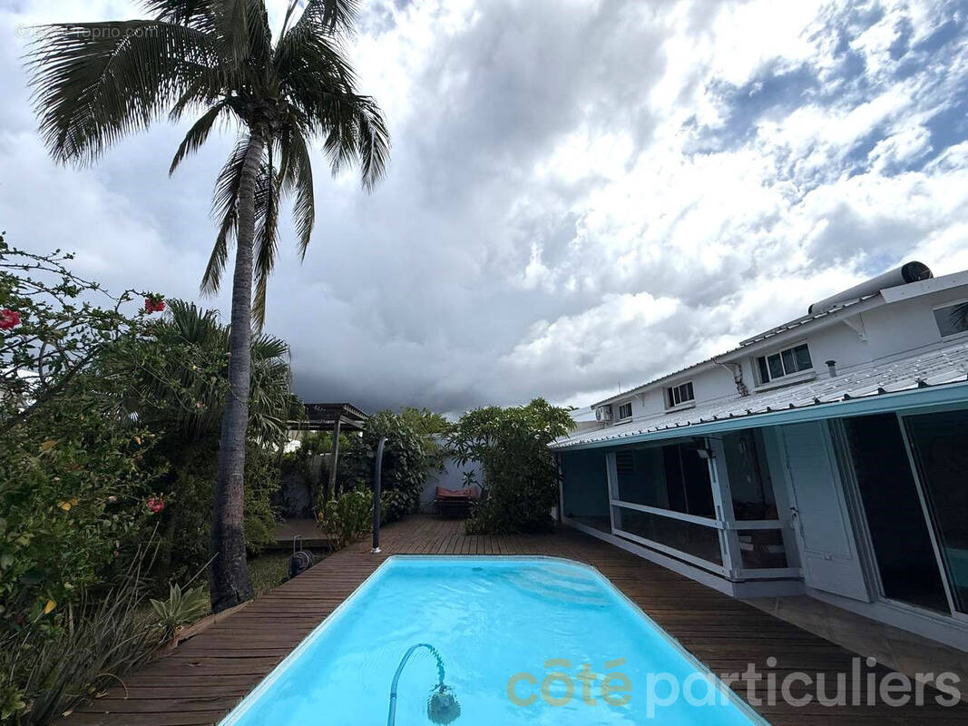 Maison à L&#039;ETANG-SALE