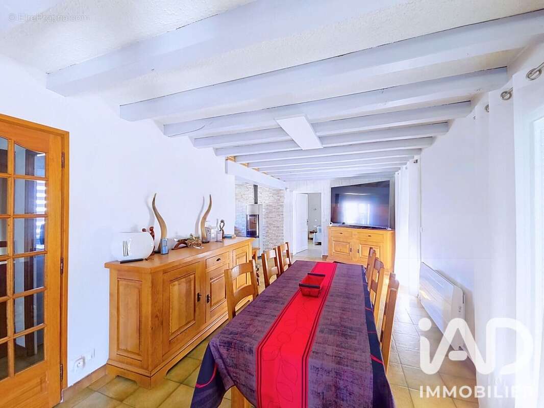 Maison 130 m² à Croix-Mare  - photo 5