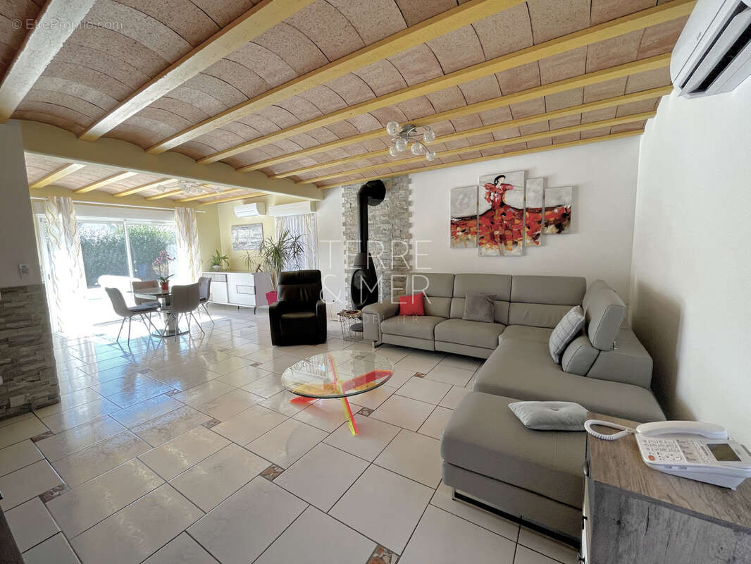 Maison à SAINT-CYPRIEN