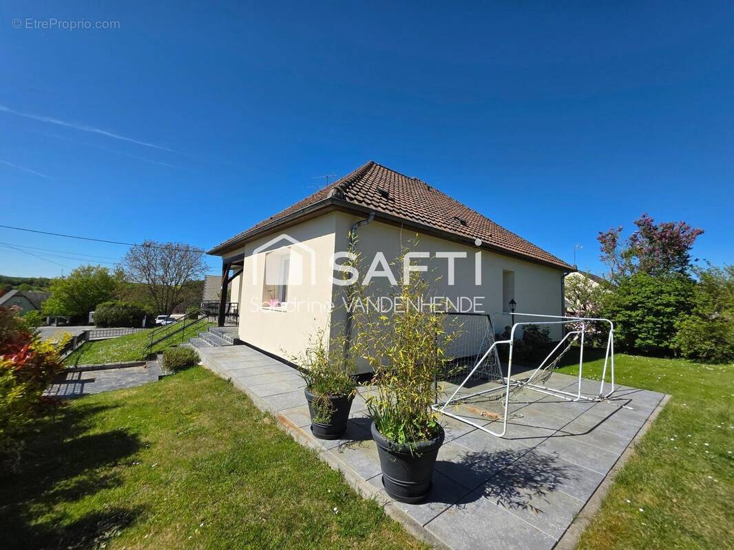 Photo 1 - Maison à MONTCORNET