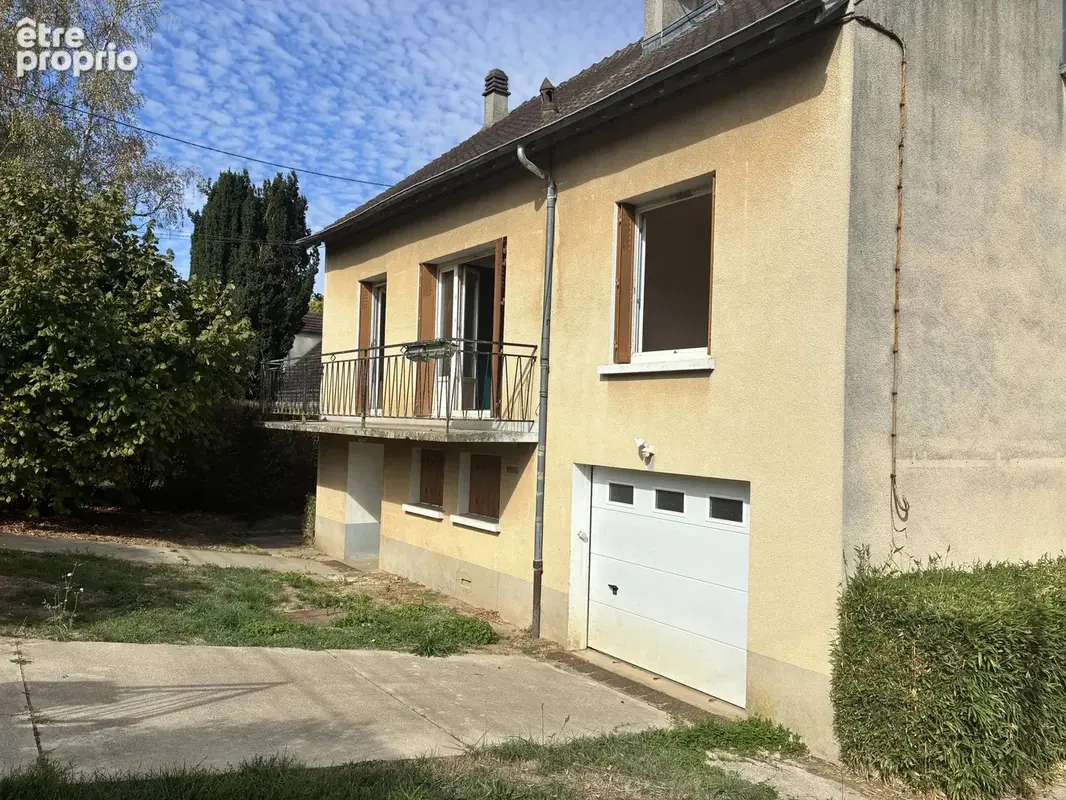 Maison 128 m²  .5 chambres , terrain 1218 m² - photo 2