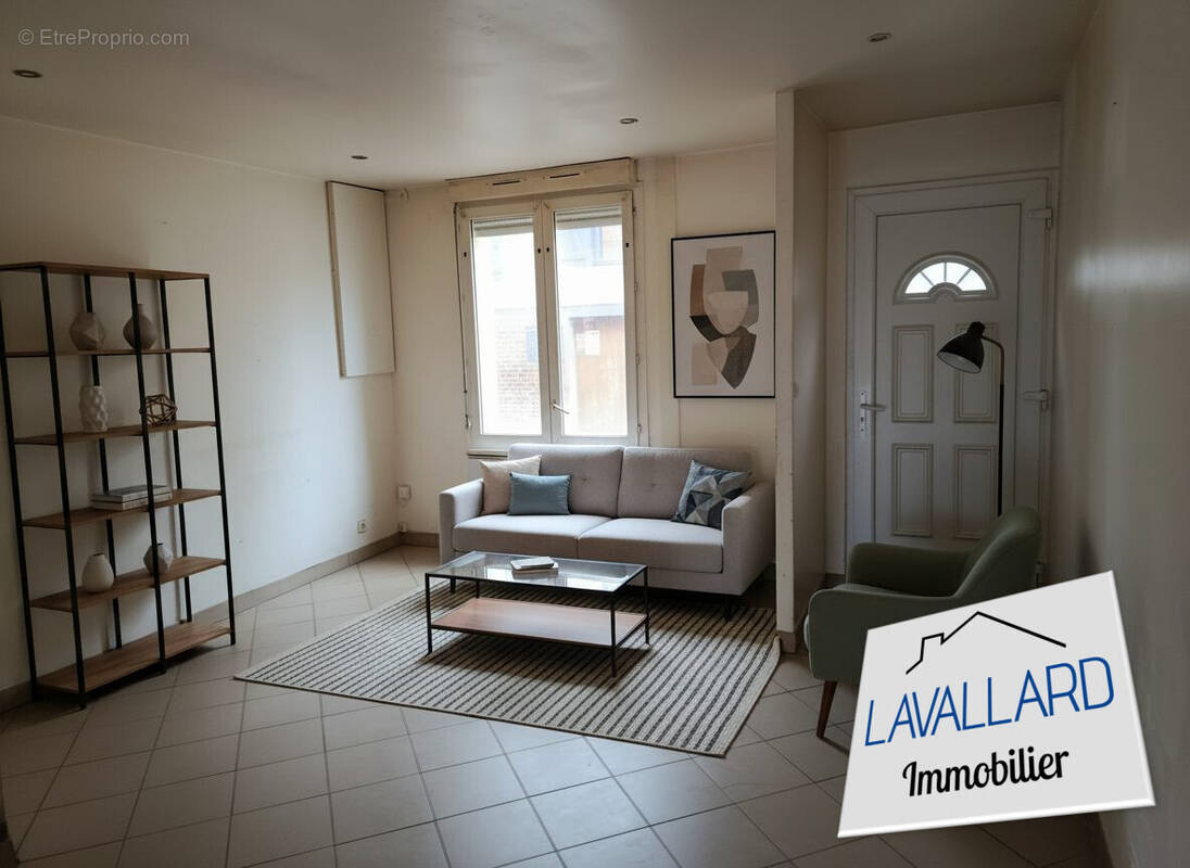 Maison à BERTEAUCOURT-LES-DAMES