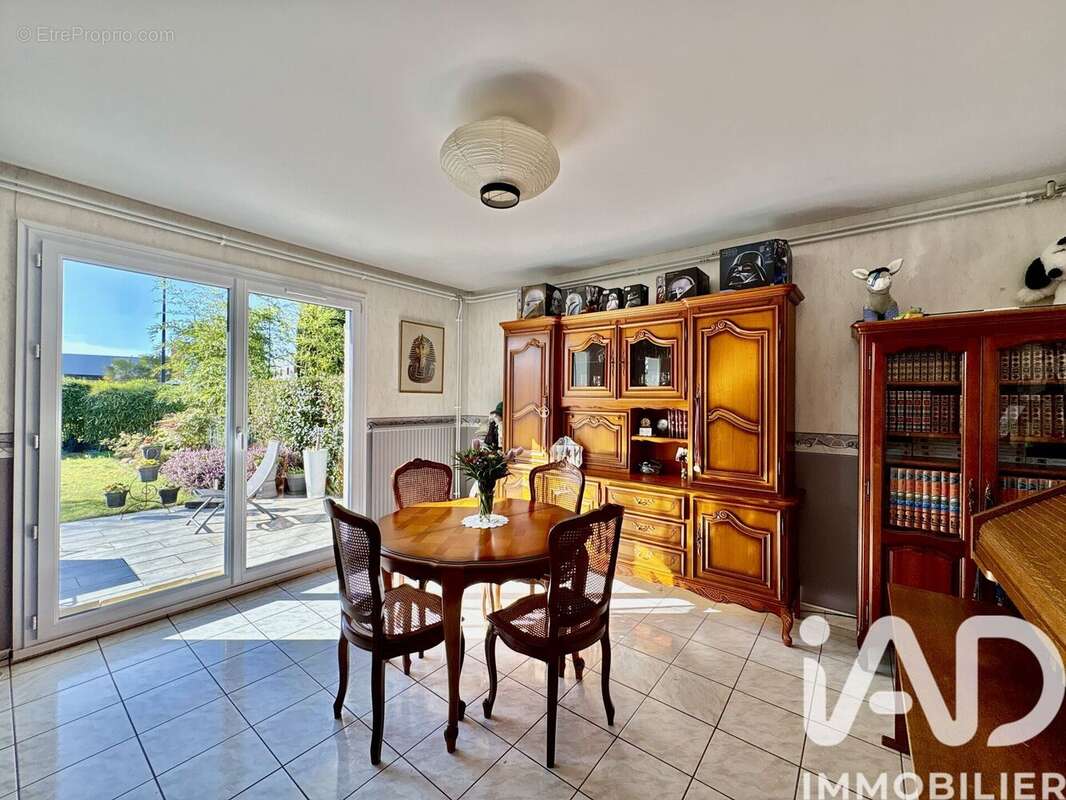 Photo 5 - Maison à LE COUDRAY-MONTCEAUX