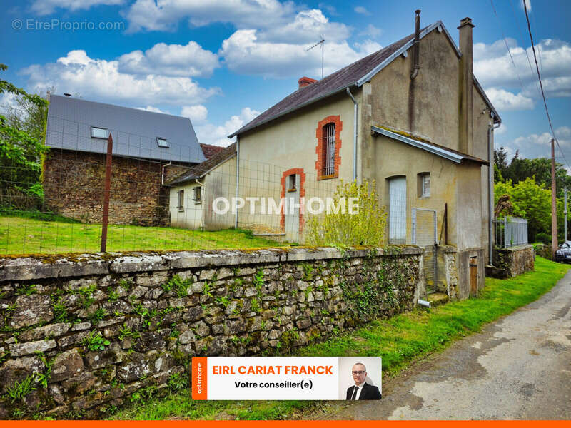 Maison à SAINT-AGNANT-DE-VERSILLAT