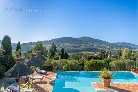 Maison à LA CADIERE-D'AZUR