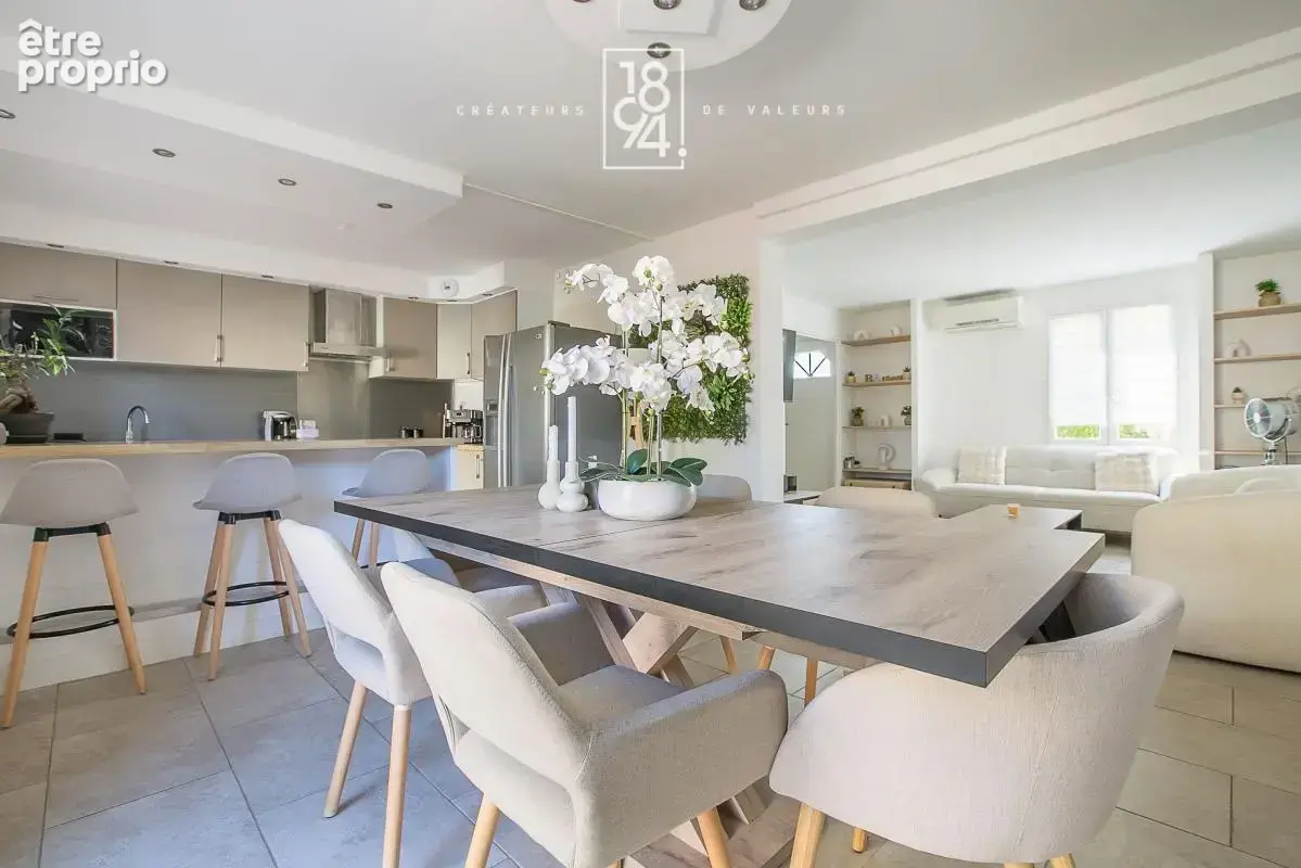 Photo Maison à Aix-En-Provence au prix de 544 000€