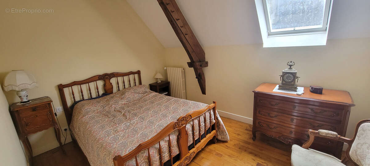 Maison à BEYNAT