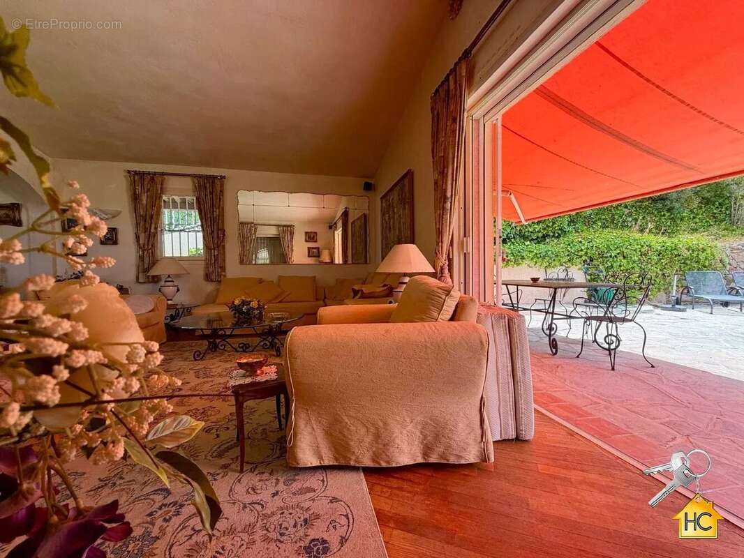 Villa La Croix des Gardes EXCLUSIVITE - photo 8
