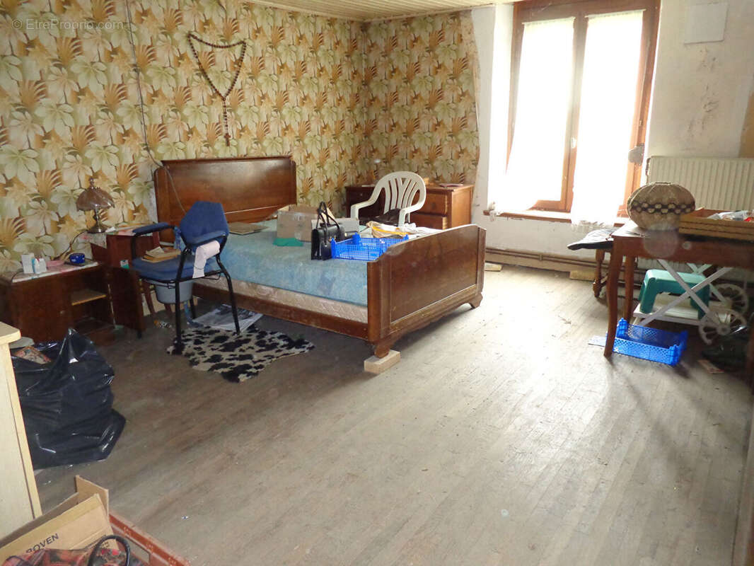 Maison à COLOMBEY-LES-BELLES