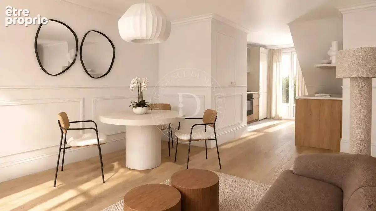 Appartement rénové dans un immeuble Belle Époque, à proximité du Port de Nice, quartier Riquier - photo 2
