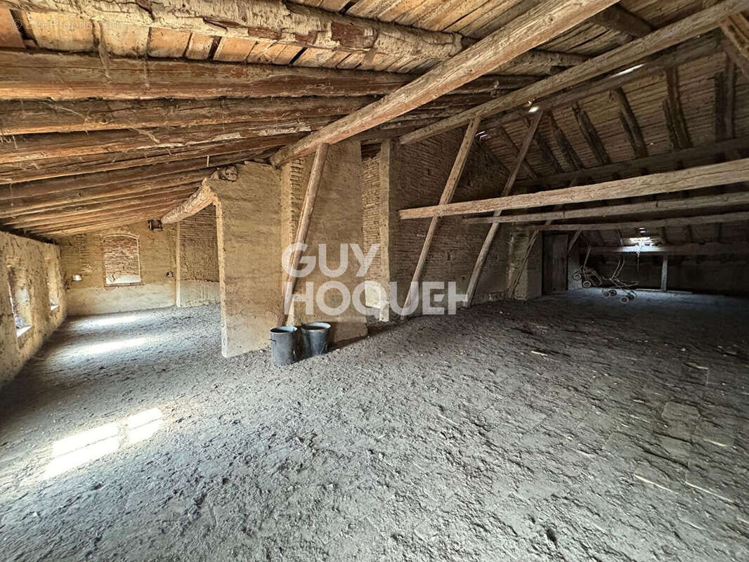 Maison de caractère - 212m² - potentiel exceptionnel - photo 6