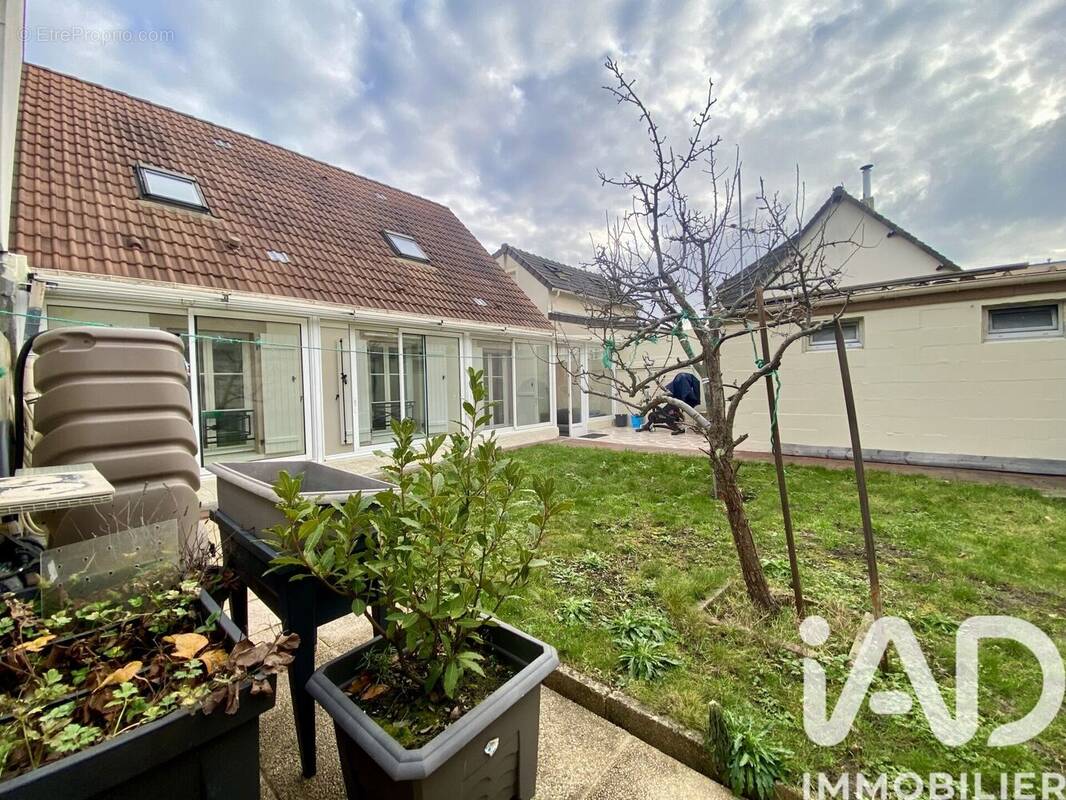 Photo 1 - Maison à GARGES-LES-GONESSE