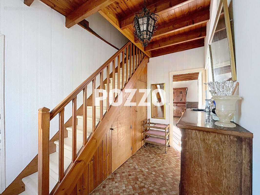 Saint jean le thomas :  vue mer, vue mont, villa 144 m2 au calme, jardin, preau, garage - photo 10