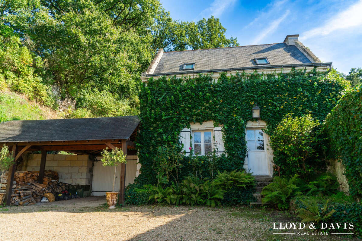 Autre à LES ROSIERS-SUR-LOIRE