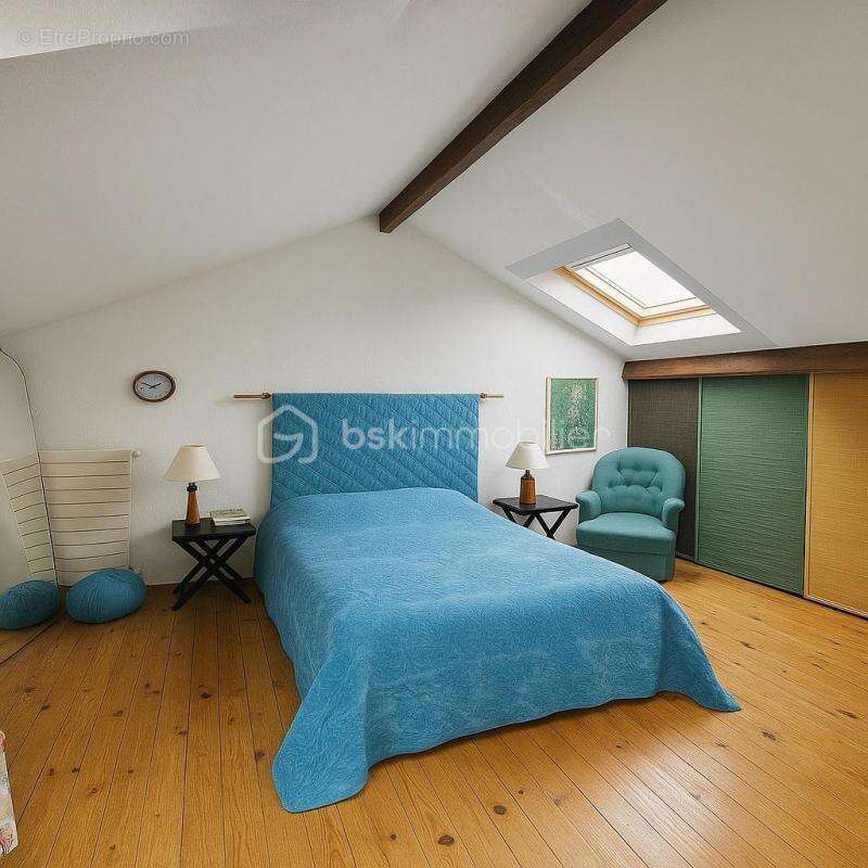 Maison à ISSY-LES-MOULINEAUX