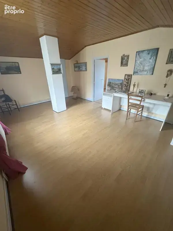 Maison 5 pièces 134 m² à vendre à Thoiry (01710) - photo 7