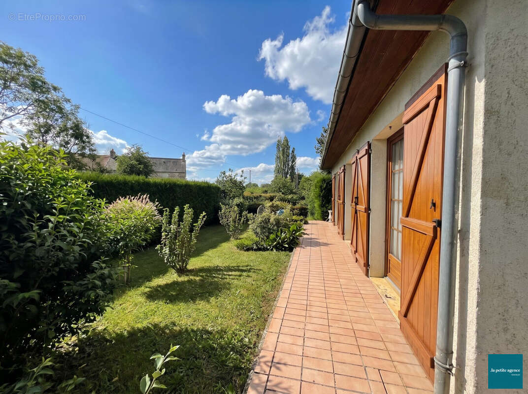 Maison à DONNAY