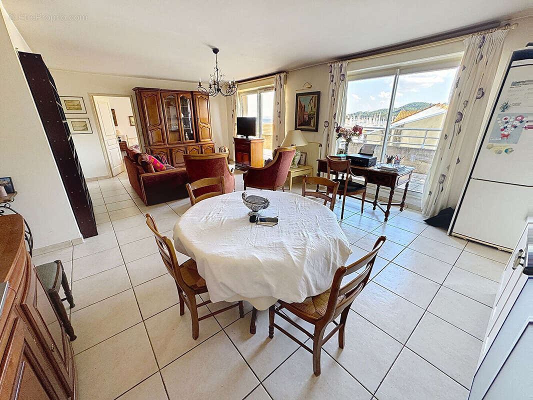 Appartement à MARTIGUES