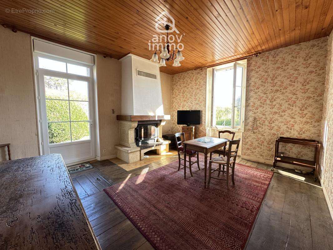 Maison 8 pièces 198 m2 MASSIGNAC - photo 3