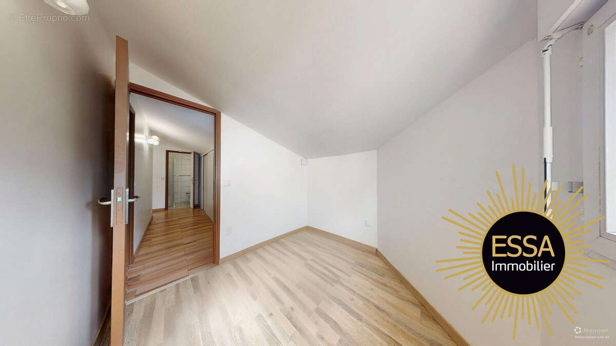 Maison 100 m² à Chaville  - photo 9