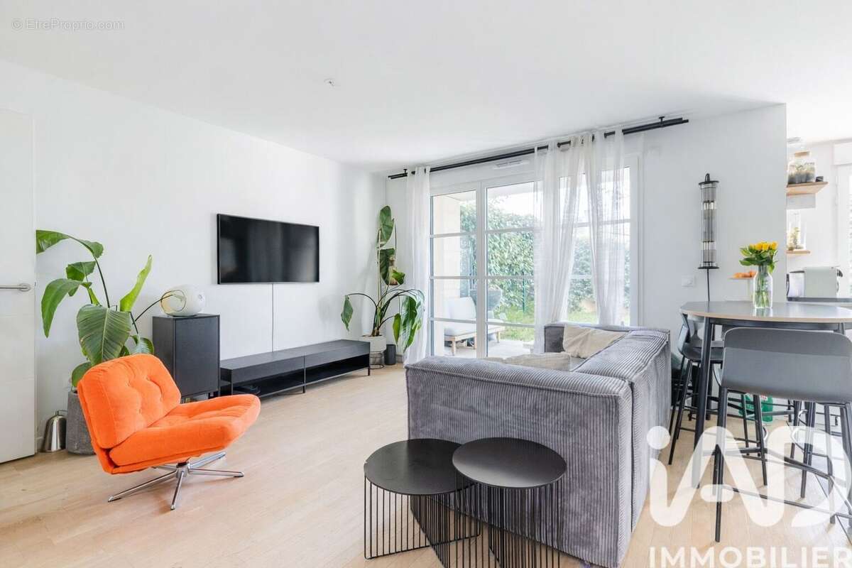 Photo 1 - Appartement à CLAMART