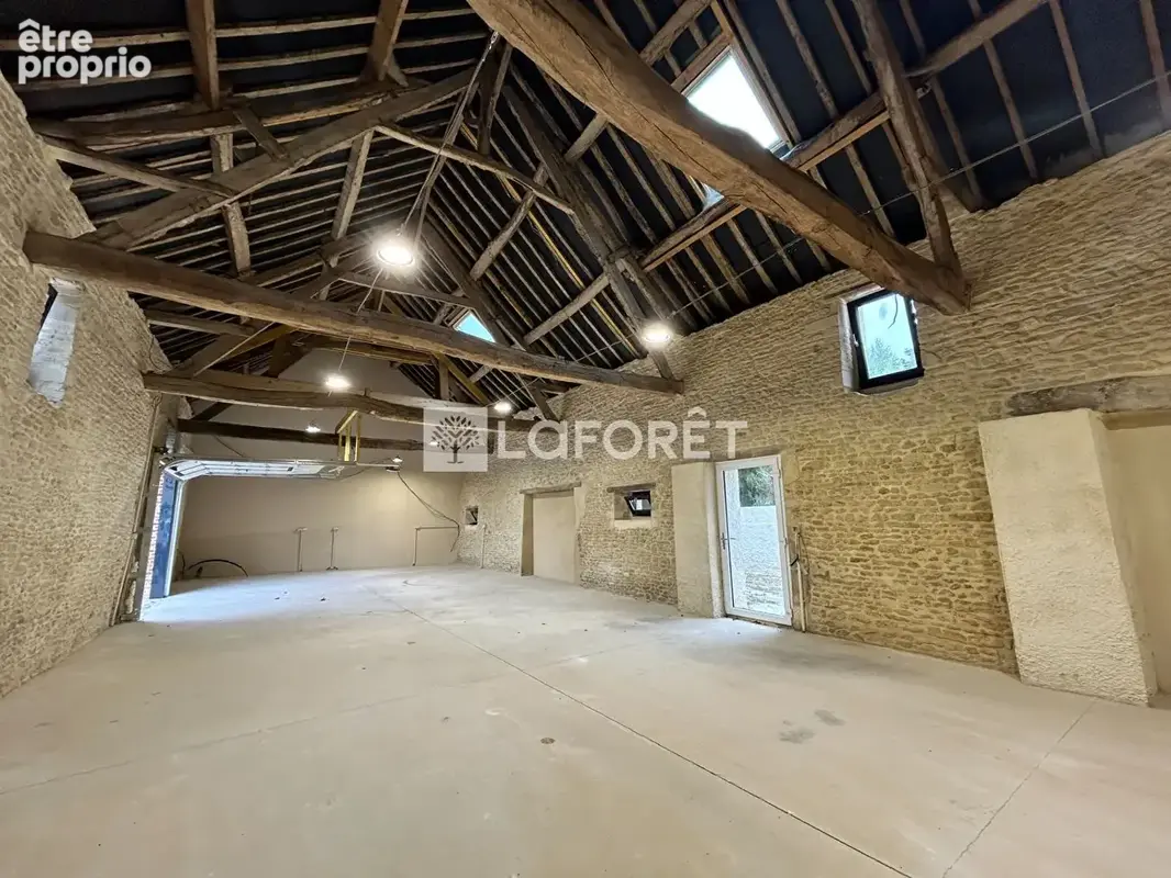 Bâtiment en pierres rénové,137m² , à aménager, Moult Chicheboville - photo 2