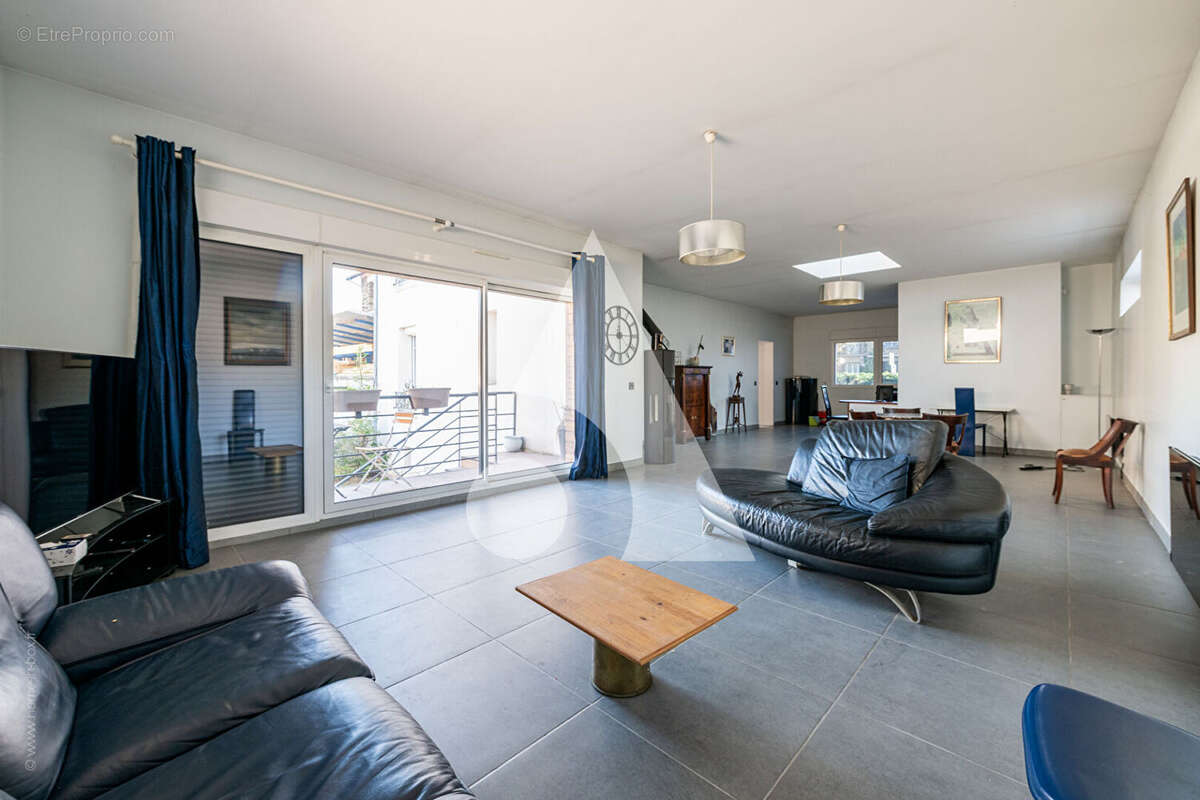 Maison à CHAMPIGNY-SUR-MARNE