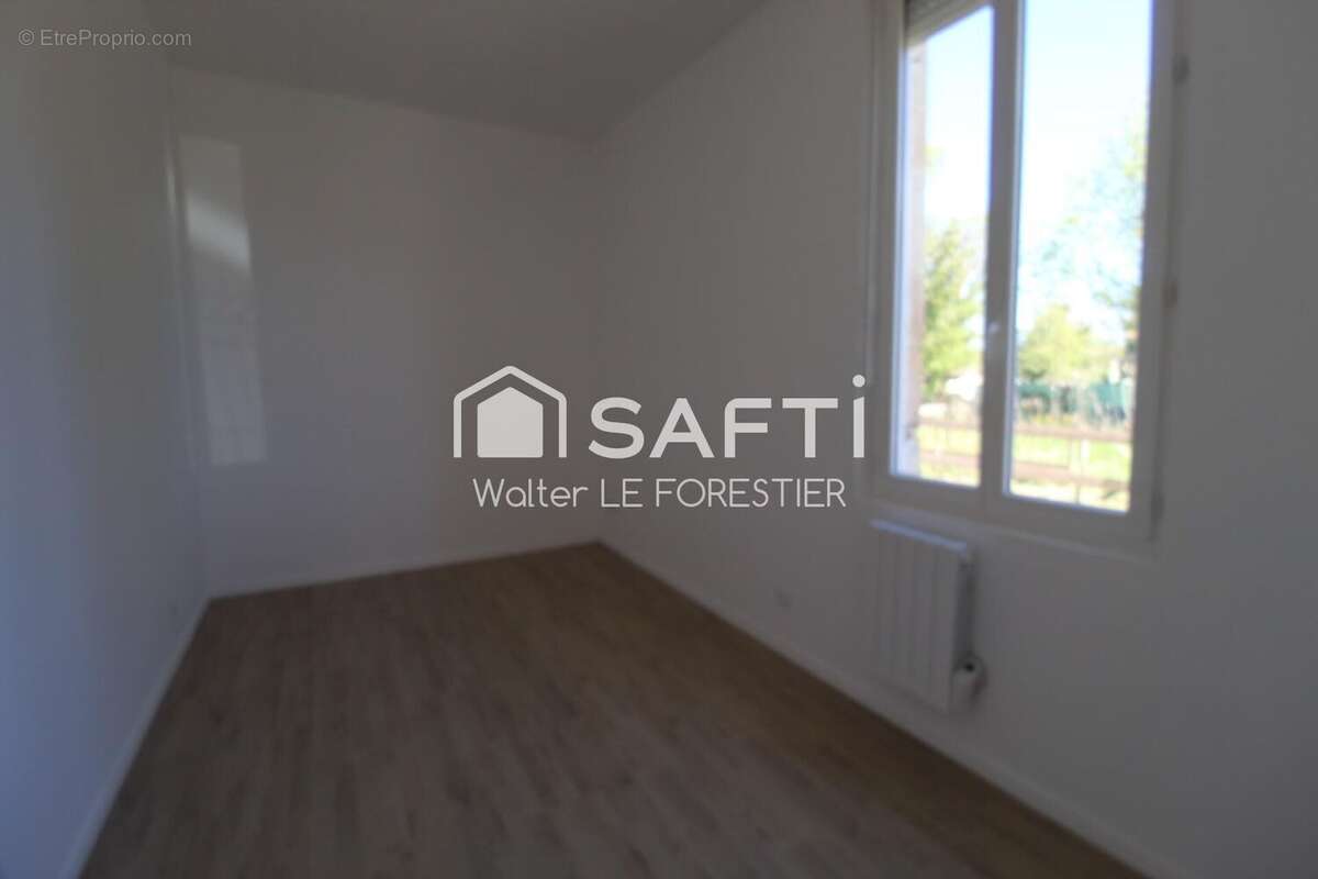 Photo 3 - Appartement à SAINT-LOUIS-DE-MONTFERRAND