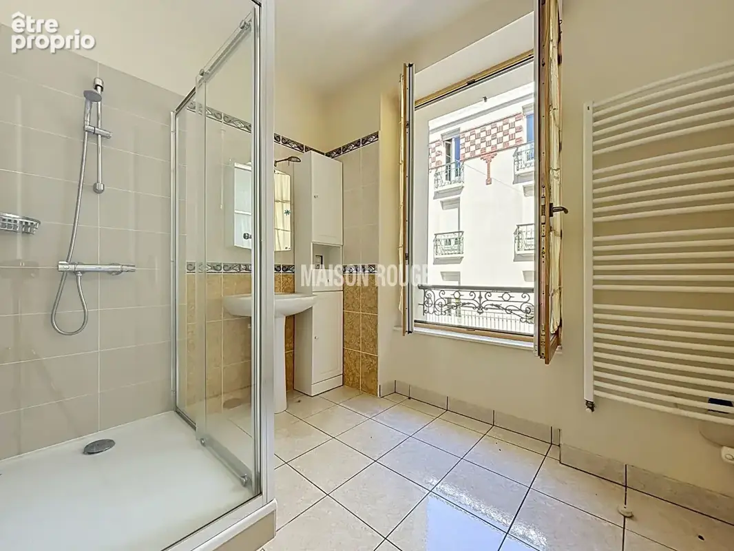 Dinard :Appartement  T3 1er étage Hyper centre - photo 9