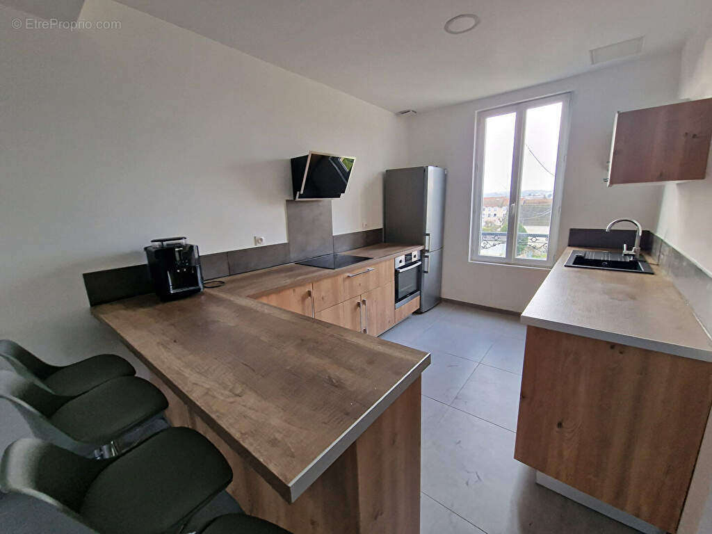 Jolie maison de 100m² sur un sous-sol total, avec jardin à LIMAY - photo 2